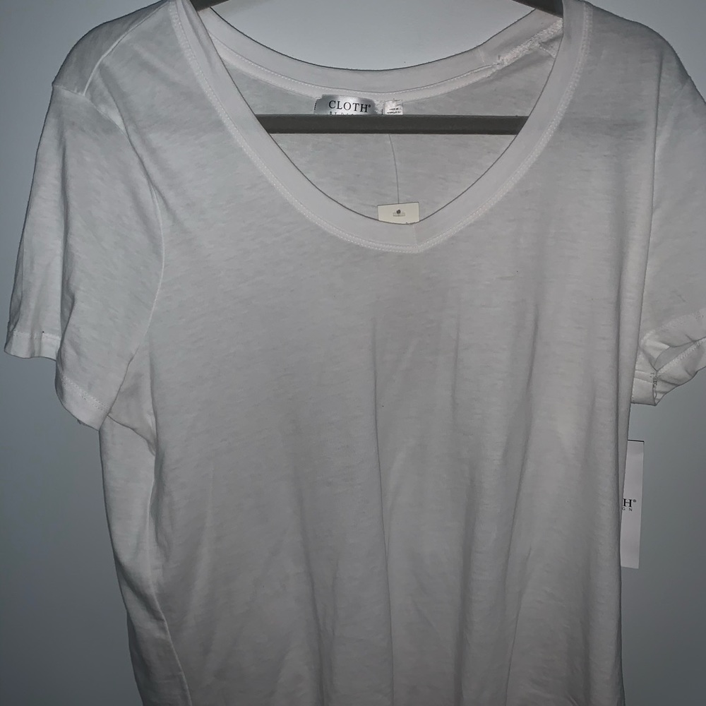 NWT boutique white tee